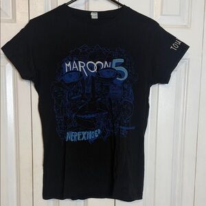 Maroon 5 Black Graphic T-Shirt
